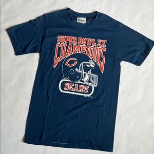 Vintage 1985 CHICAGO BEARS Navy SUPER BOWL XX Champions T-Shirt SZ Small Unisex